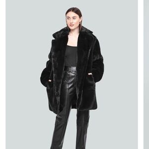 FAUX FUR TEDDY COAT